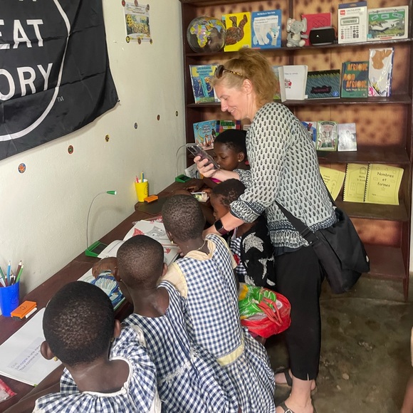 Meet your Posher, Carrie - Picture 3 of 17